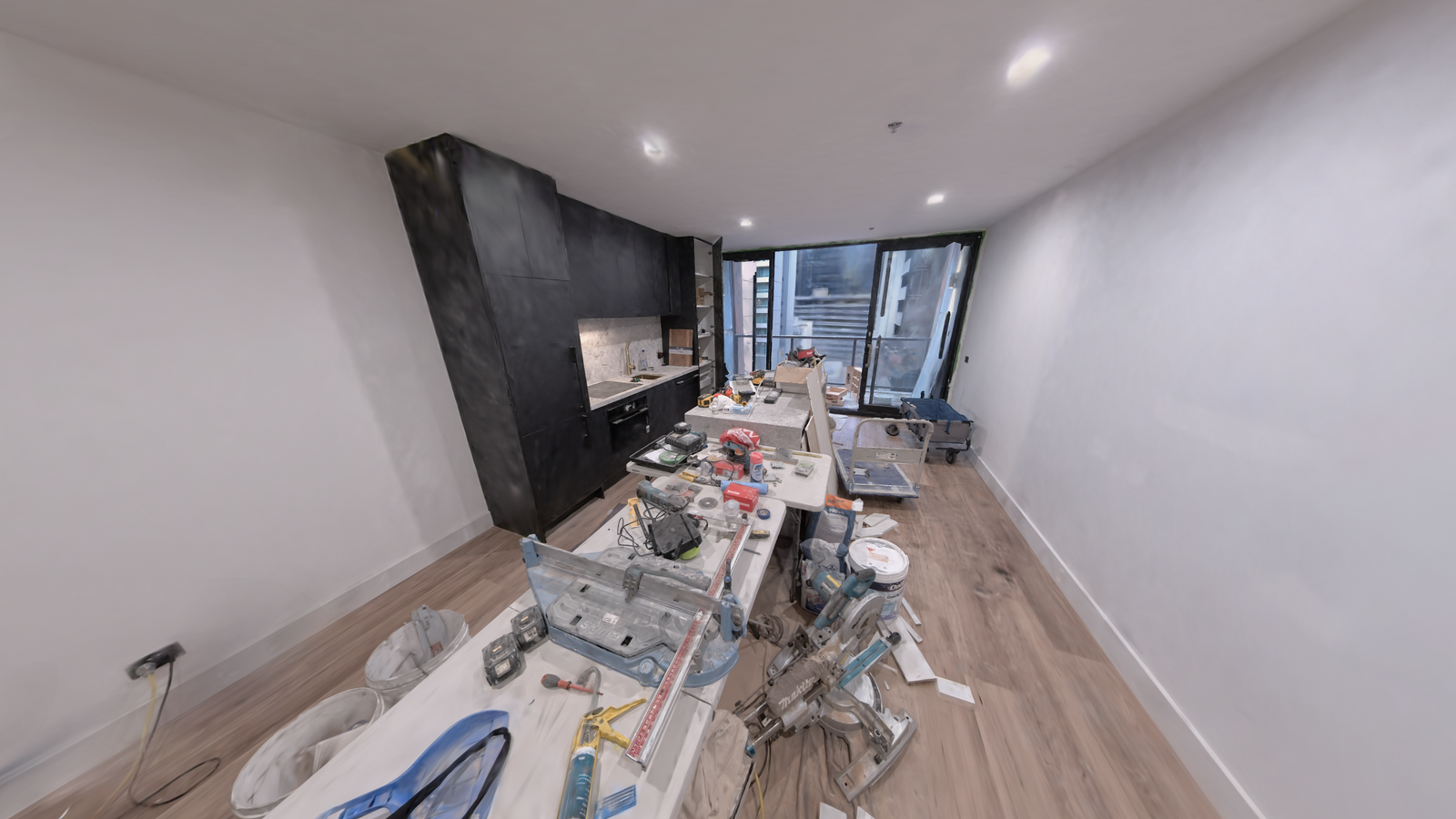 As-built interiors with SHARE C1: walk the rooms your drone cannot fly