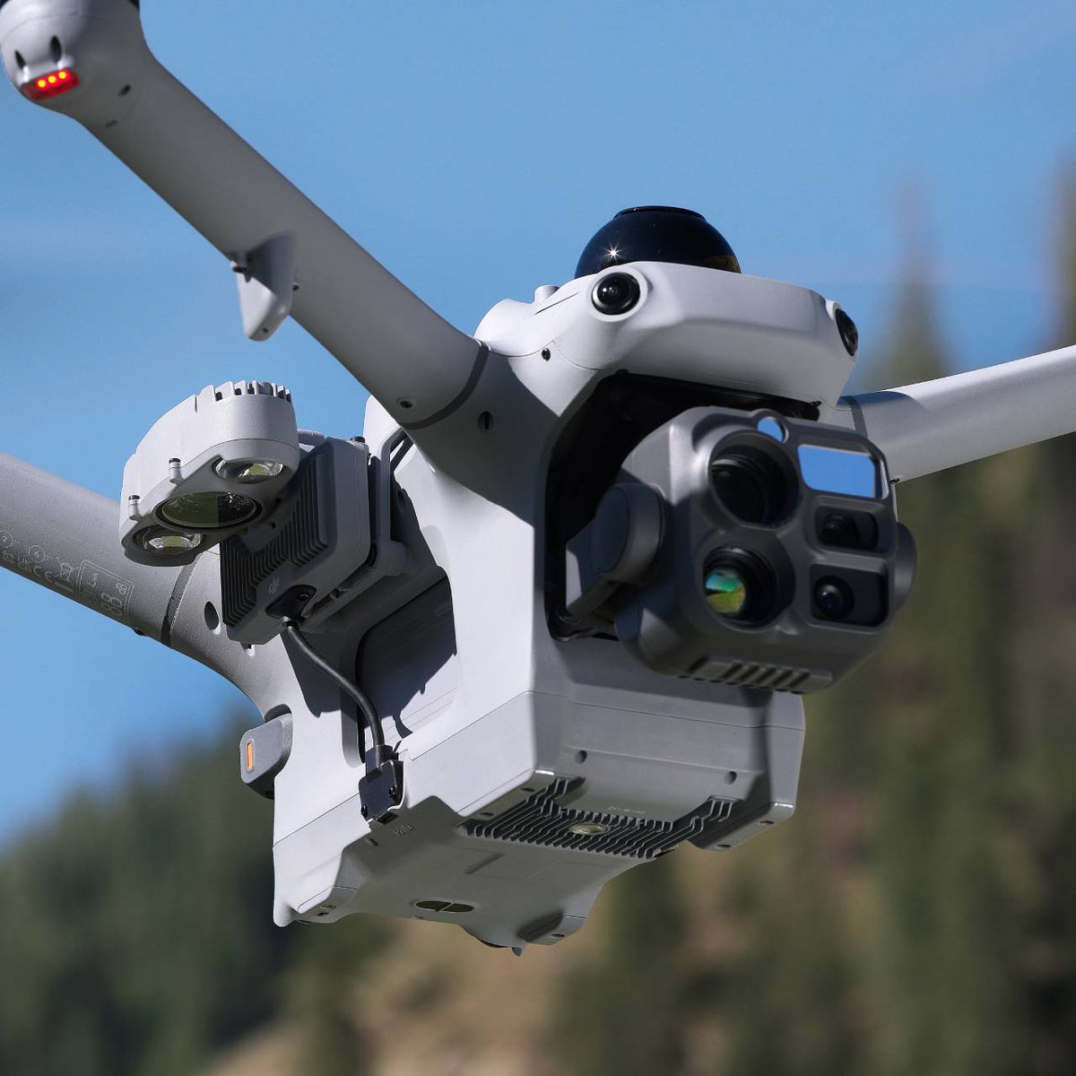 DJI Matrice 5TD fitted with AL2 Spotlight